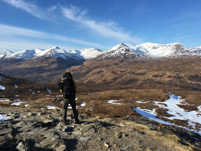 Jörn Metzler auf einer Trekkingtour im Hochgebirge